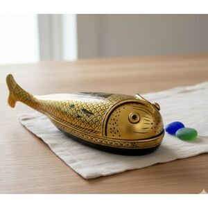 Fish Trinket Box Vintage Gold Leafed Burmese Lacquerware
